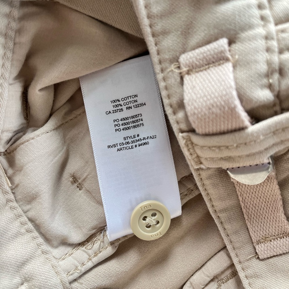 Aritzia TNA Cargo Supply Pant Mid Rise Short Gd Birch Casual Sz 0 - Picture 13 of 13